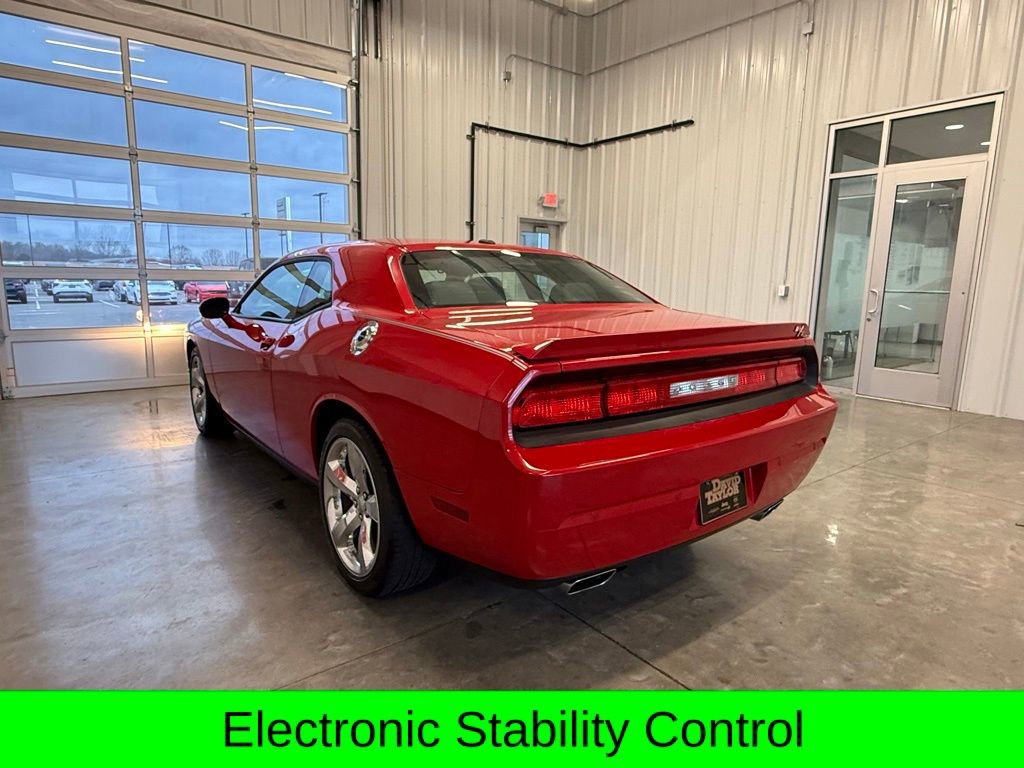 Used 2013 Dodge Challenger R/T Plus image 8