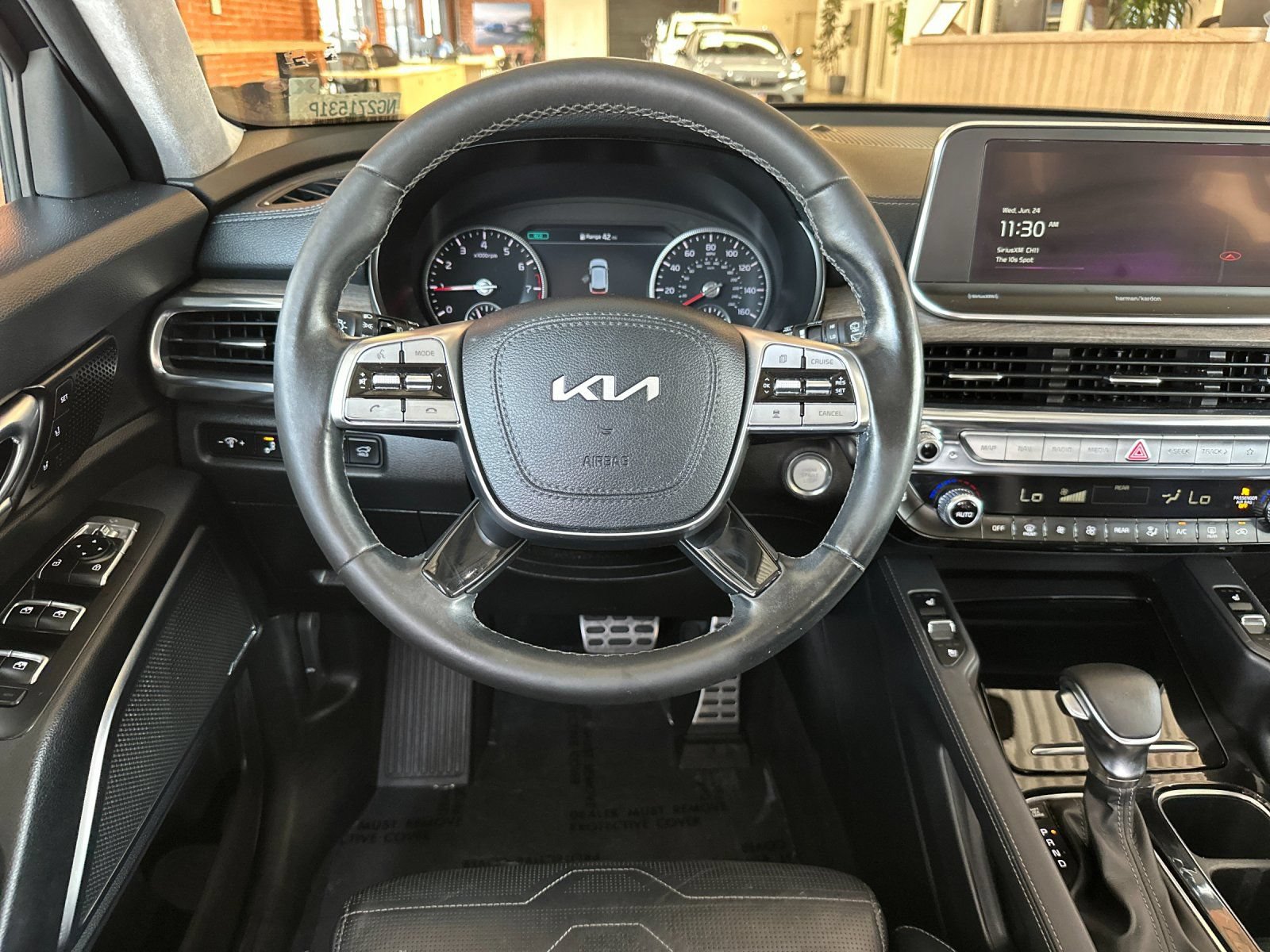 Certified 2022 Kia Telluride SX w/ SX Prestige Package AWD/4WD image 19