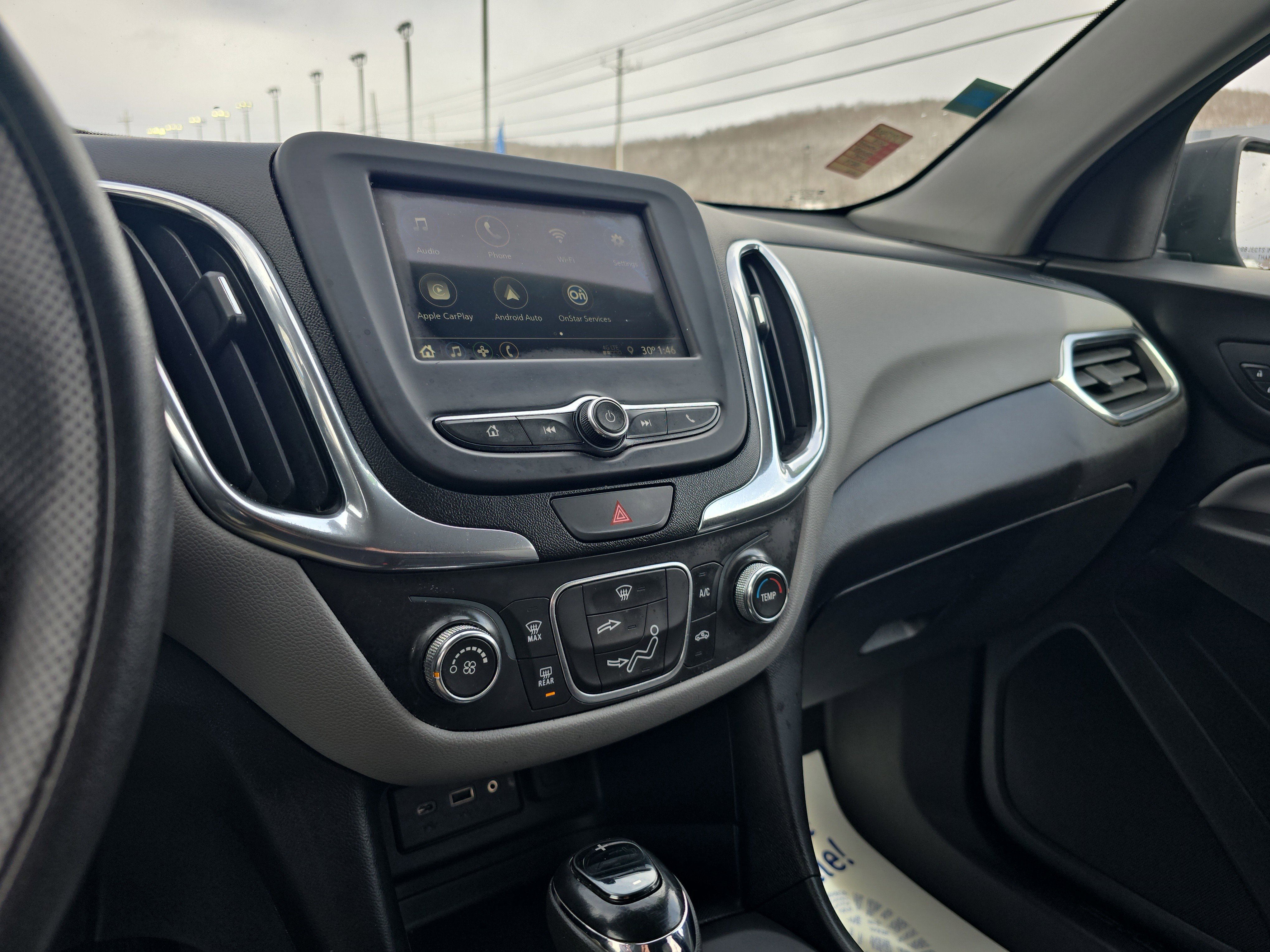 Used 2019 Chevrolet Equinox LS w/ LS Convenience Package image 24