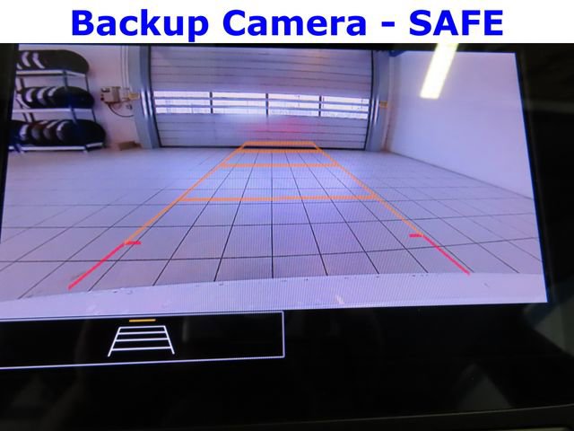 Used 2024 Chevrolet Malibu LT FWD image 5