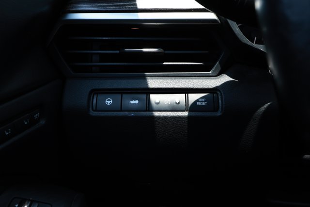 Used 2019 Nissan Altima 2.0 Edition One FWD image 15
