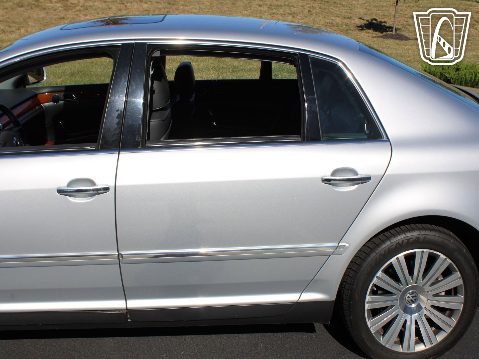 Used 2006 Volkswagen Phaeton V8 image 28