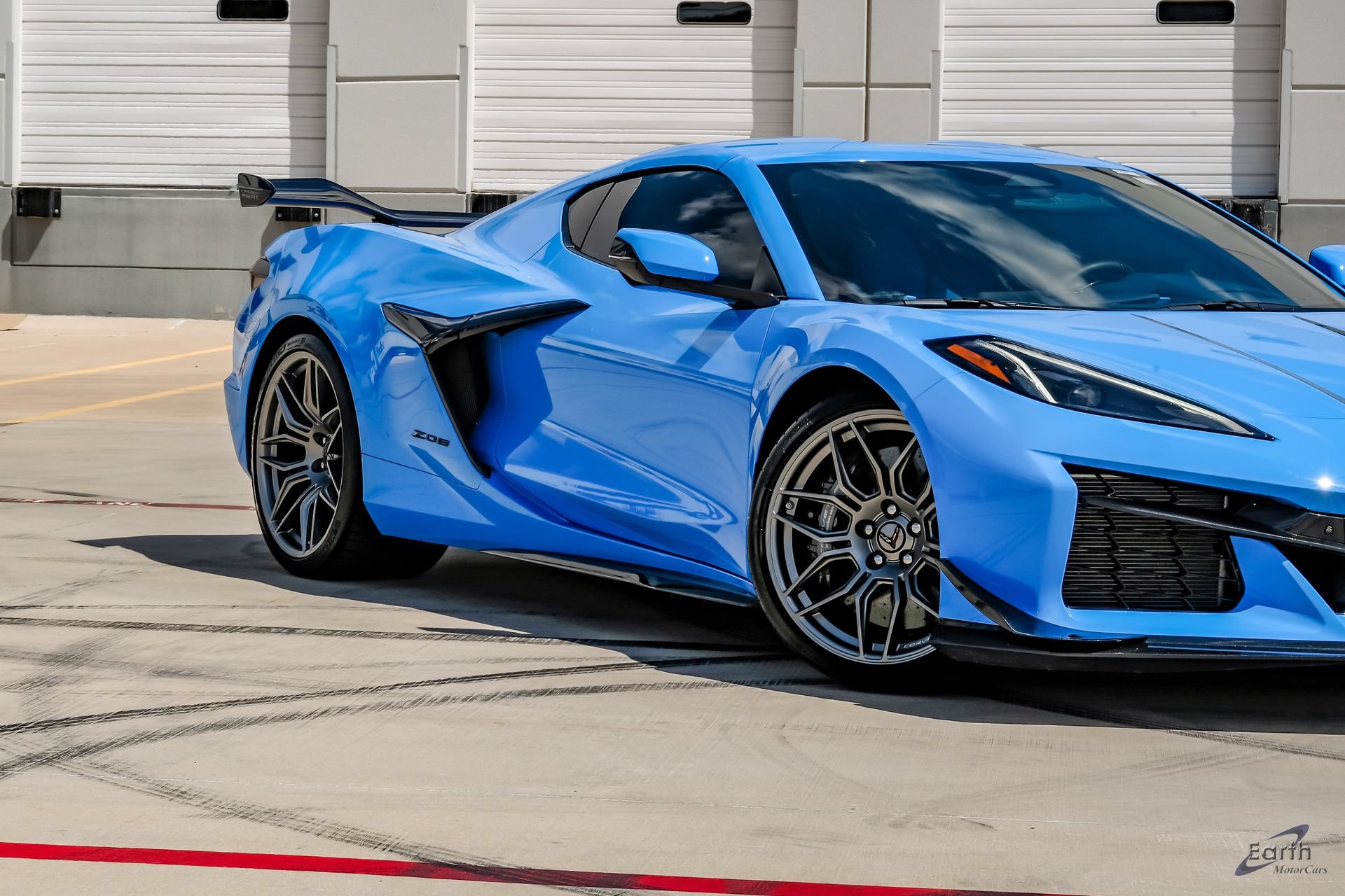 Used 2024 Chevrolet Corvette Z06 w/ Z07 Performance Package RWD image 25