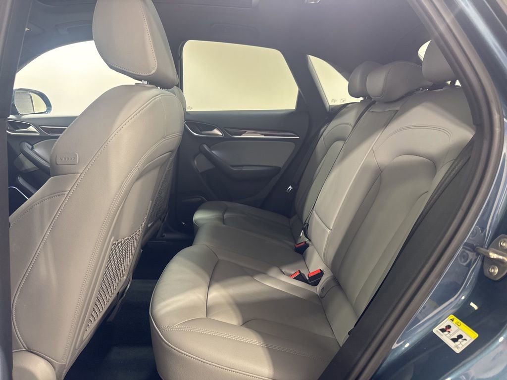 Used 2018 Audi Q3 2.0T Premium Plus w/ Premium Plus Package image 22