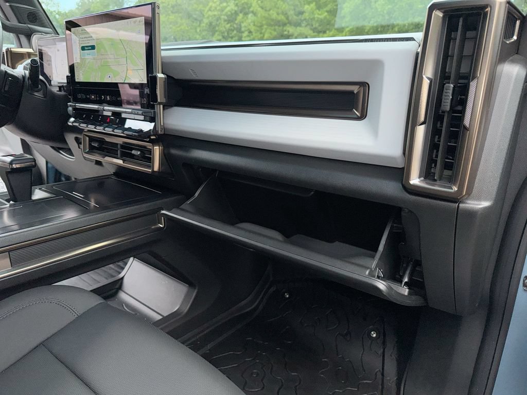 Used 2024 GMC Hummer EV 3X w/ Omega Edition AWD/4WD image 36