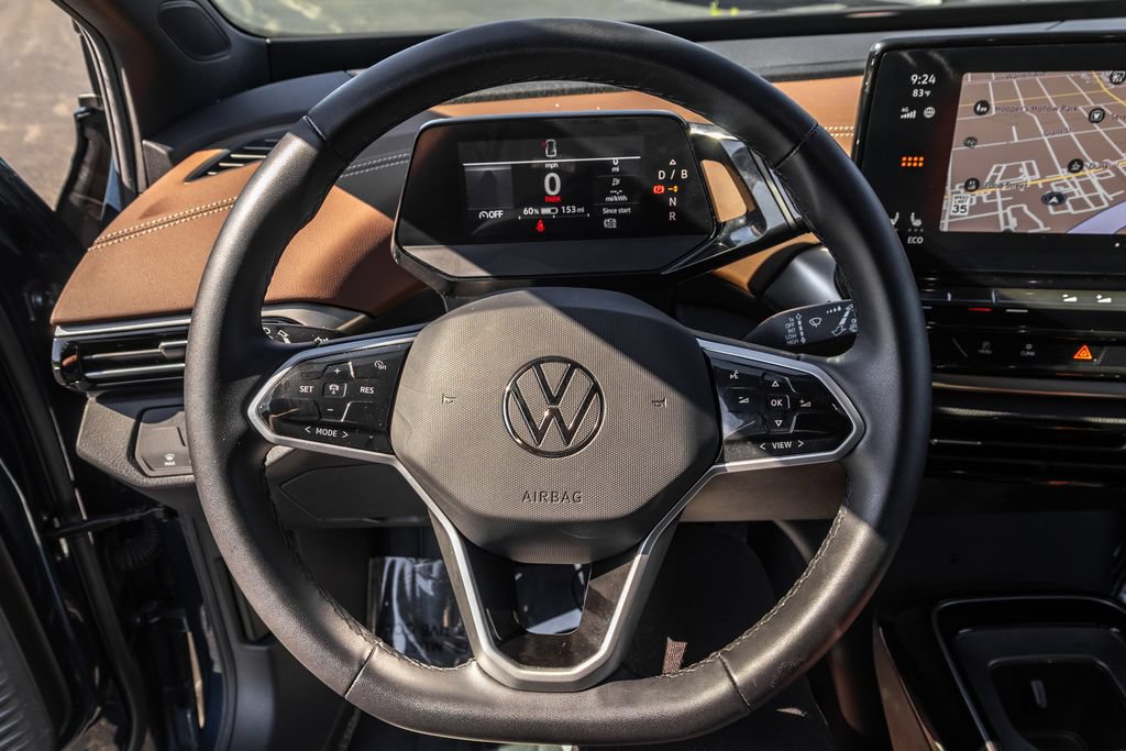 Used 2023 Volkswagen ID.4 Pro AWD/4WD image 21