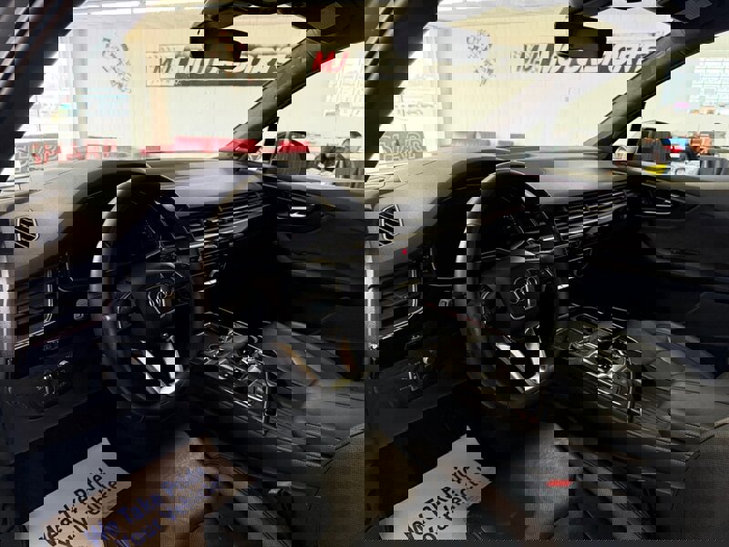 Used 2018 Audi Q7 3.0T Prestige image 28