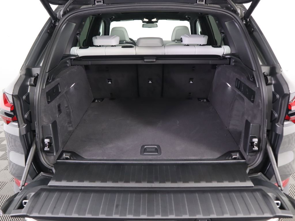 Used 2026 BMW X5 sDrive40i w/ Climate Comfort Package image 30
