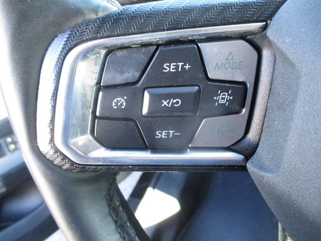 Used 2024 Ford Mustang Convertible image 11