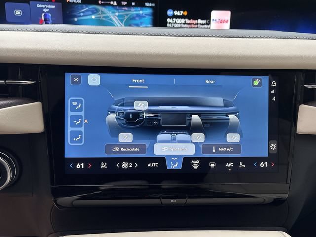 New 2027 Lincoln Navigator Reserve AWD/4WD image 19