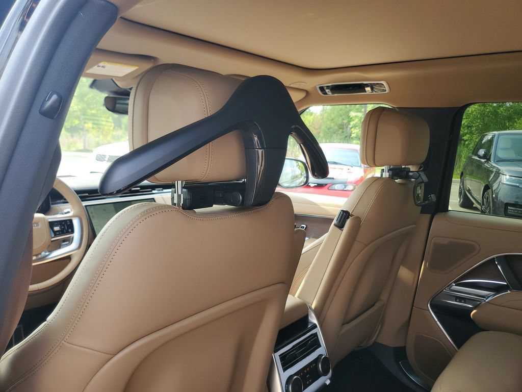 New 2026 Land Rover Range Rover SE AWD/4WD image 25