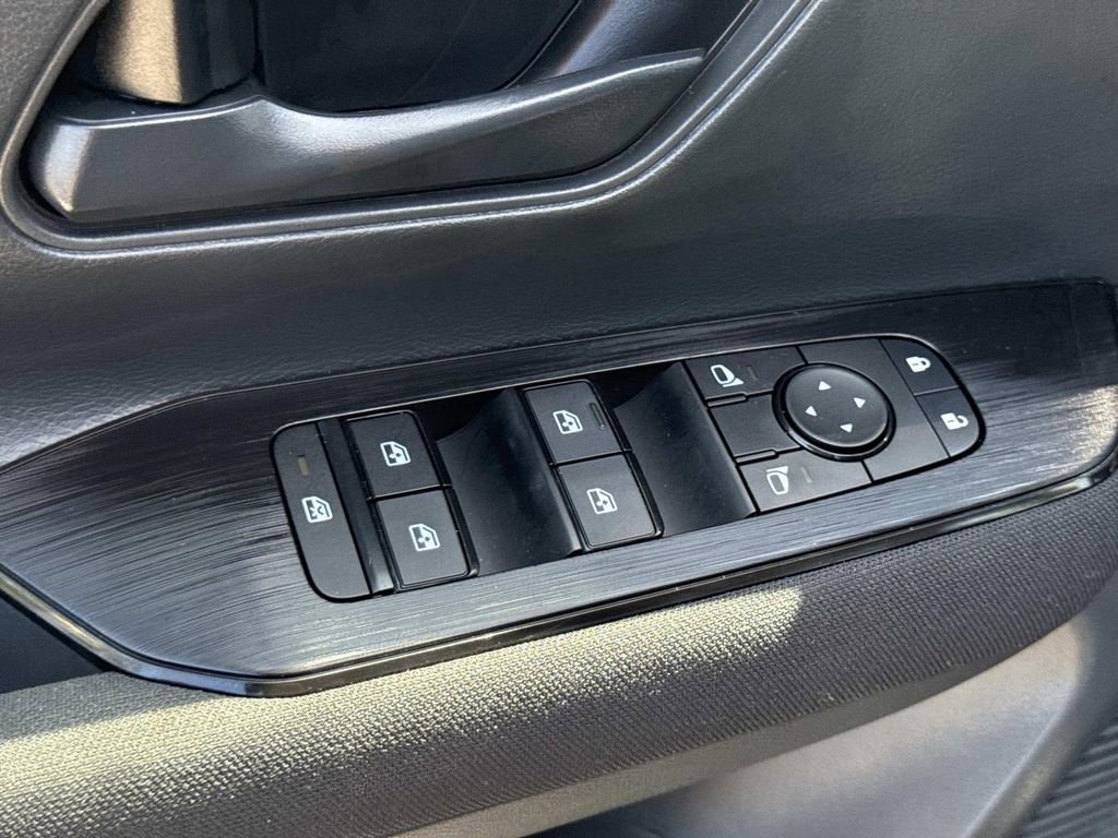 Certified 2026 Nissan Kicks S FWD image 17