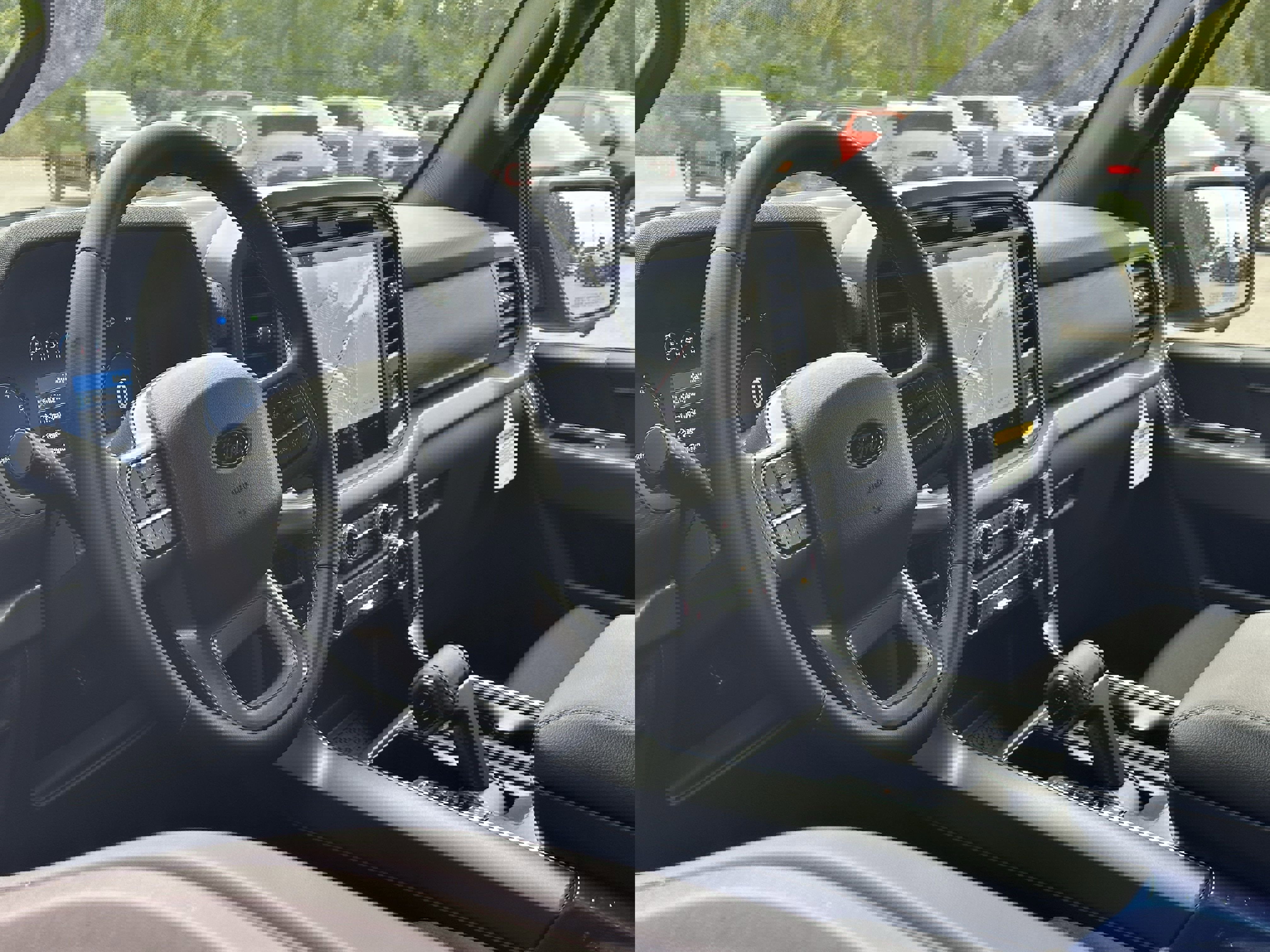 New 2025 Ford F150 XLT w/ Equipment Group 302A MID image 15