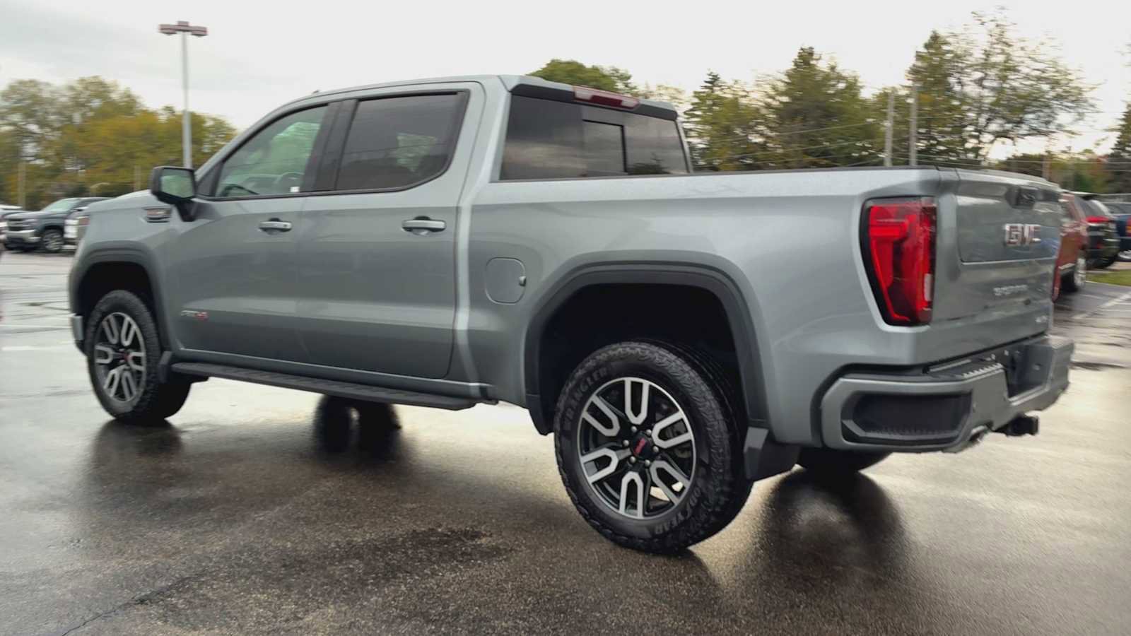 Used 2023 GMC Sierra 1500 AT4 w/ AT4 Premium Package image 4