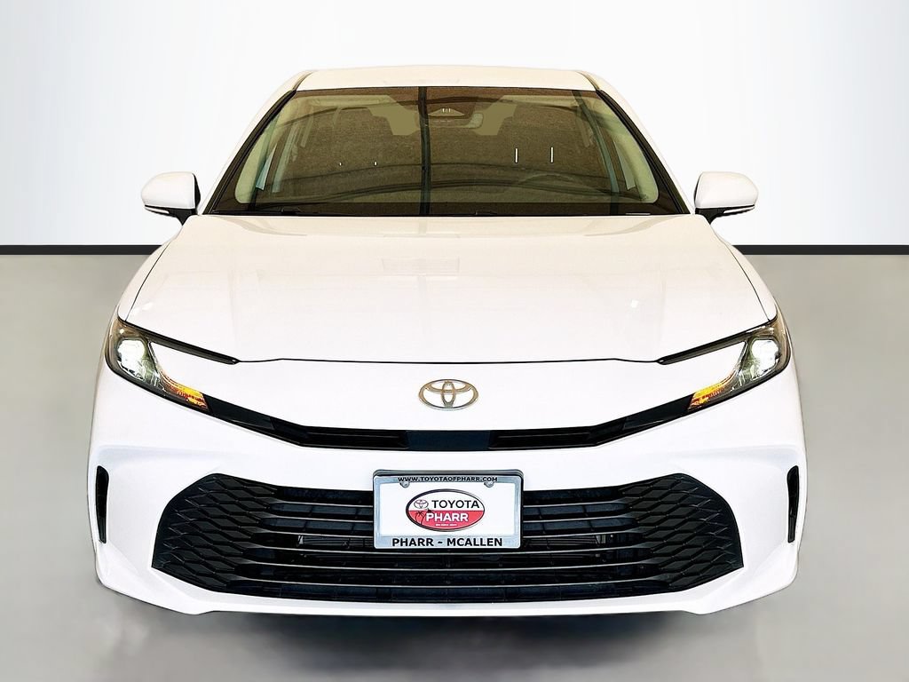 Used 2025 Toyota Camry LE w/ Convenience Package FWD image 2