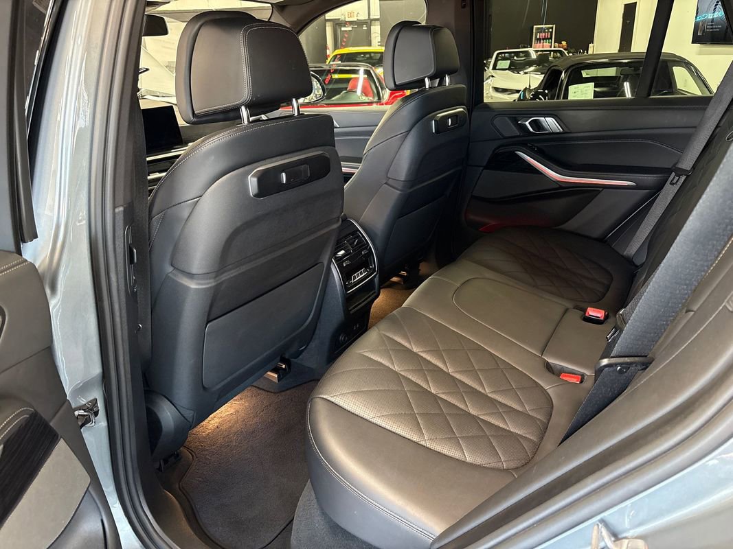 Used 2024 BMW X5 sDrive40i w/ M Sport Package image 38