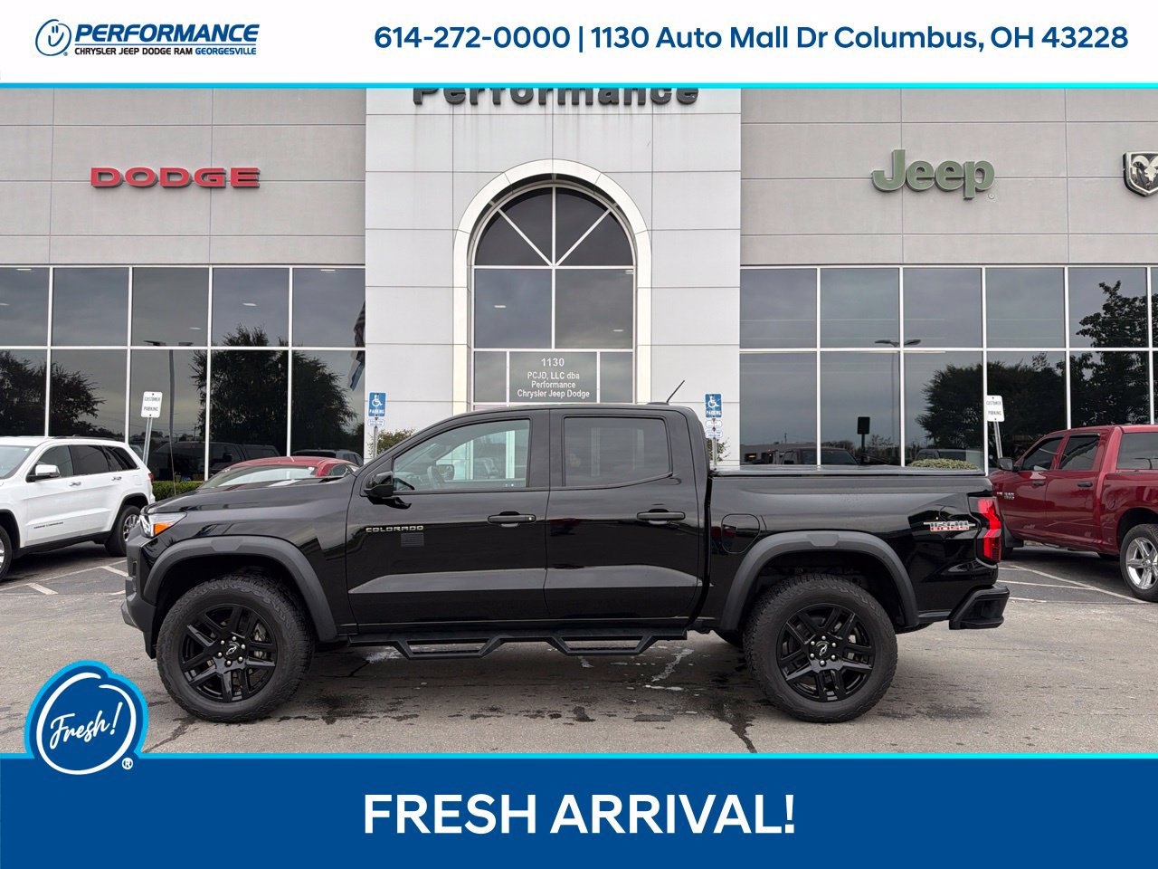 Used 2024 Chevrolet Colorado Trail Boss w/ Advanced Trailering Package AWD/4WD image 6