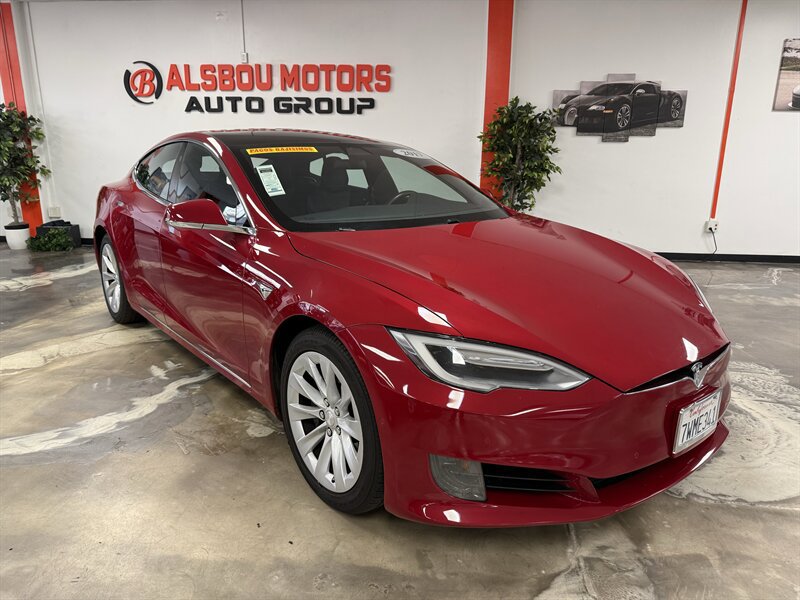 Used 2017 Tesla Model S 75 RWD image 1