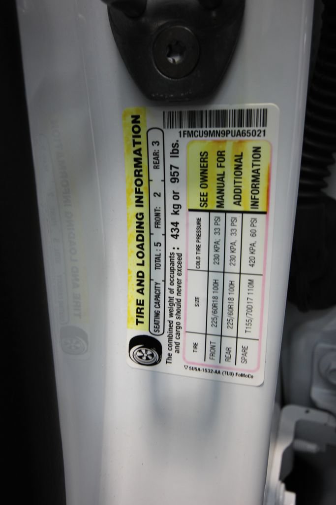 Used 2023 Ford Escape ST-Line AWD/4WD image 26