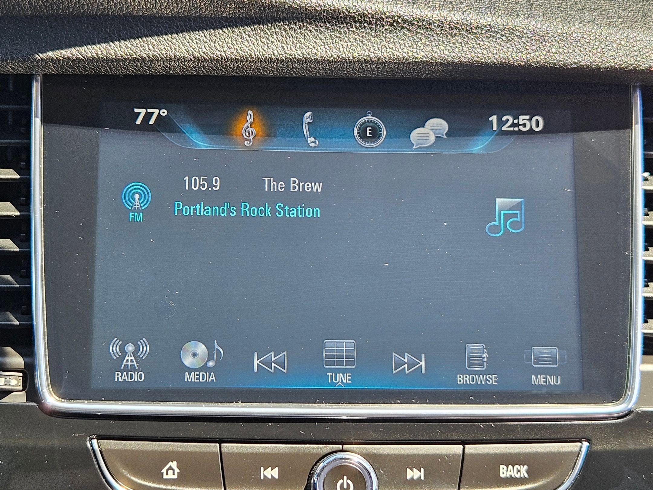 Used 2018 Buick Encore Preferred FWD image 18