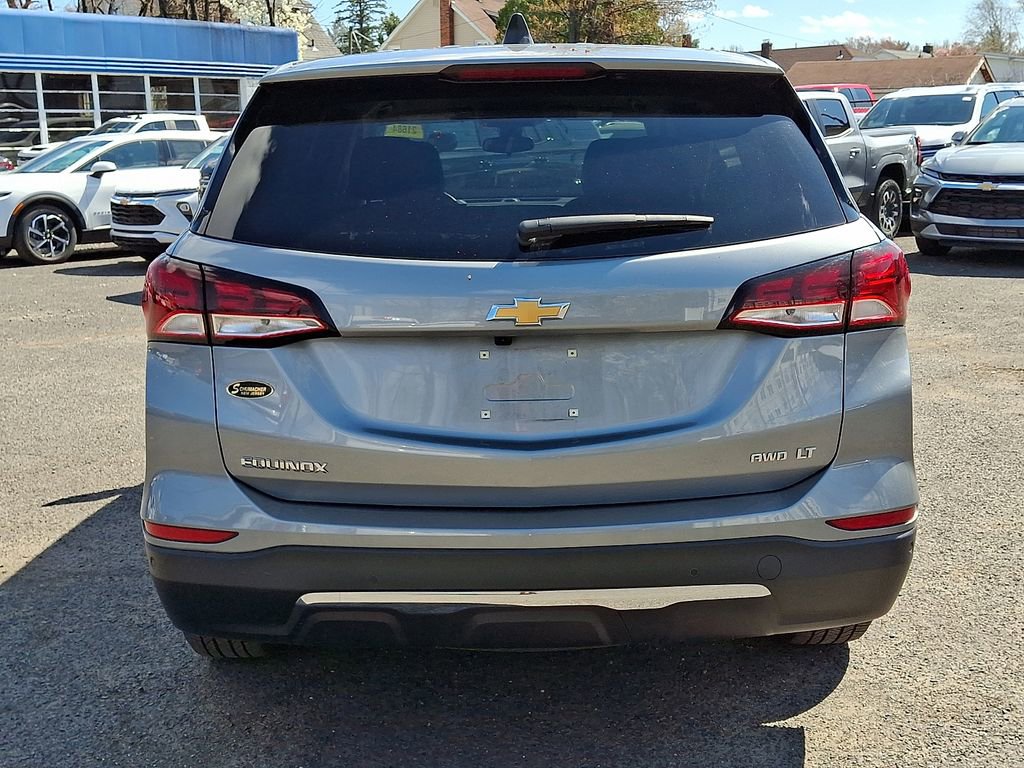 Used 2024 Chevrolet Equinox LT AWD/4WD image 6
