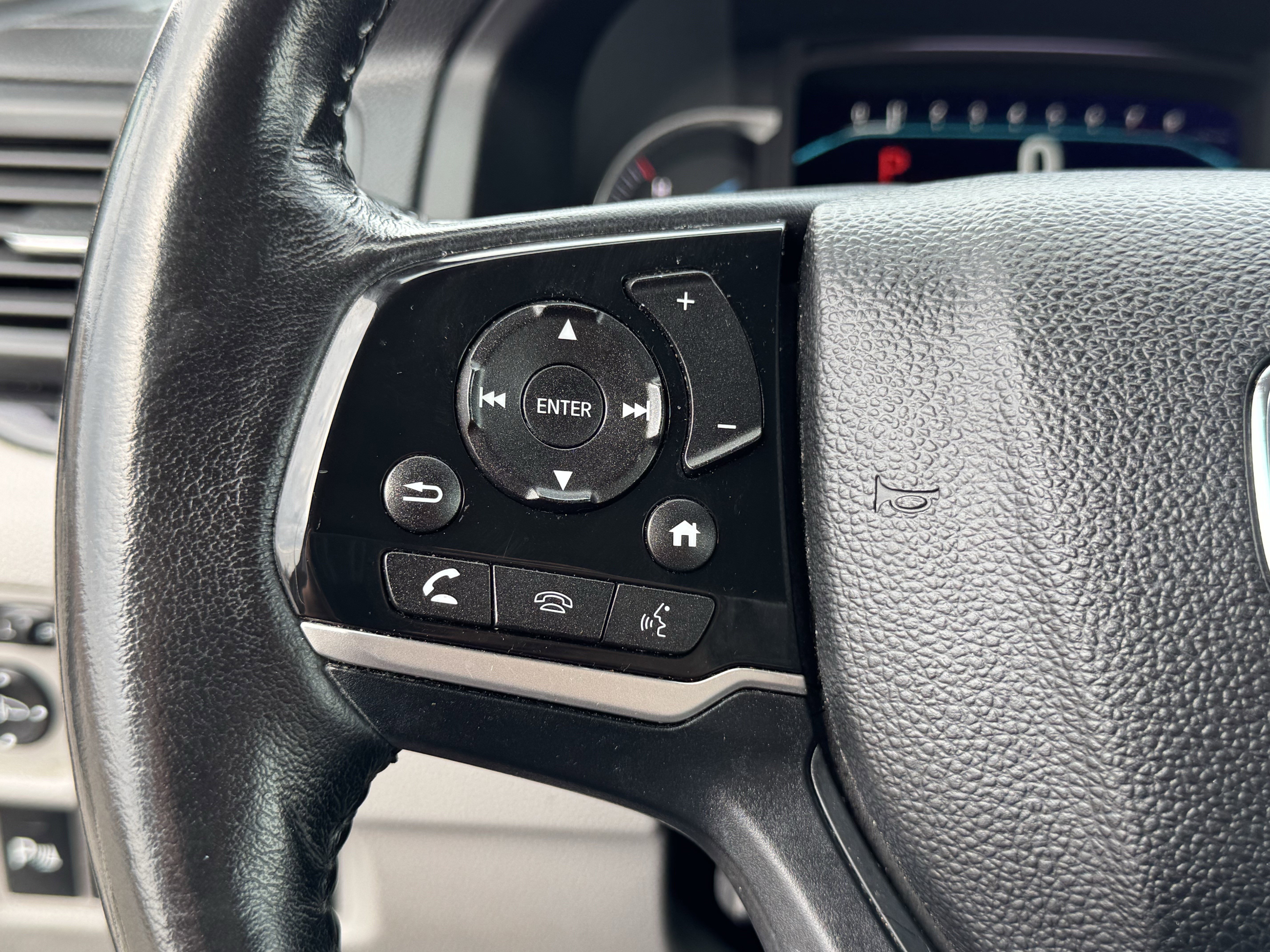 Used 2019 Honda Pilot Elite image 30