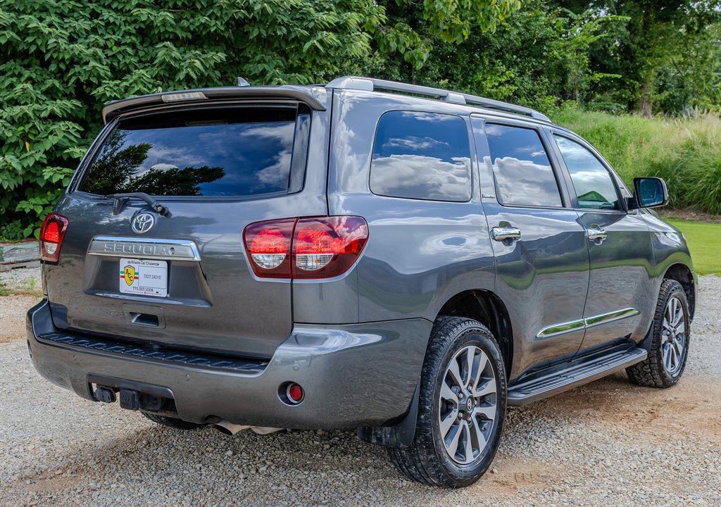 Used 2018 Toyota Sequoia Limited w/ Safety & Convenience Package RWD image 5