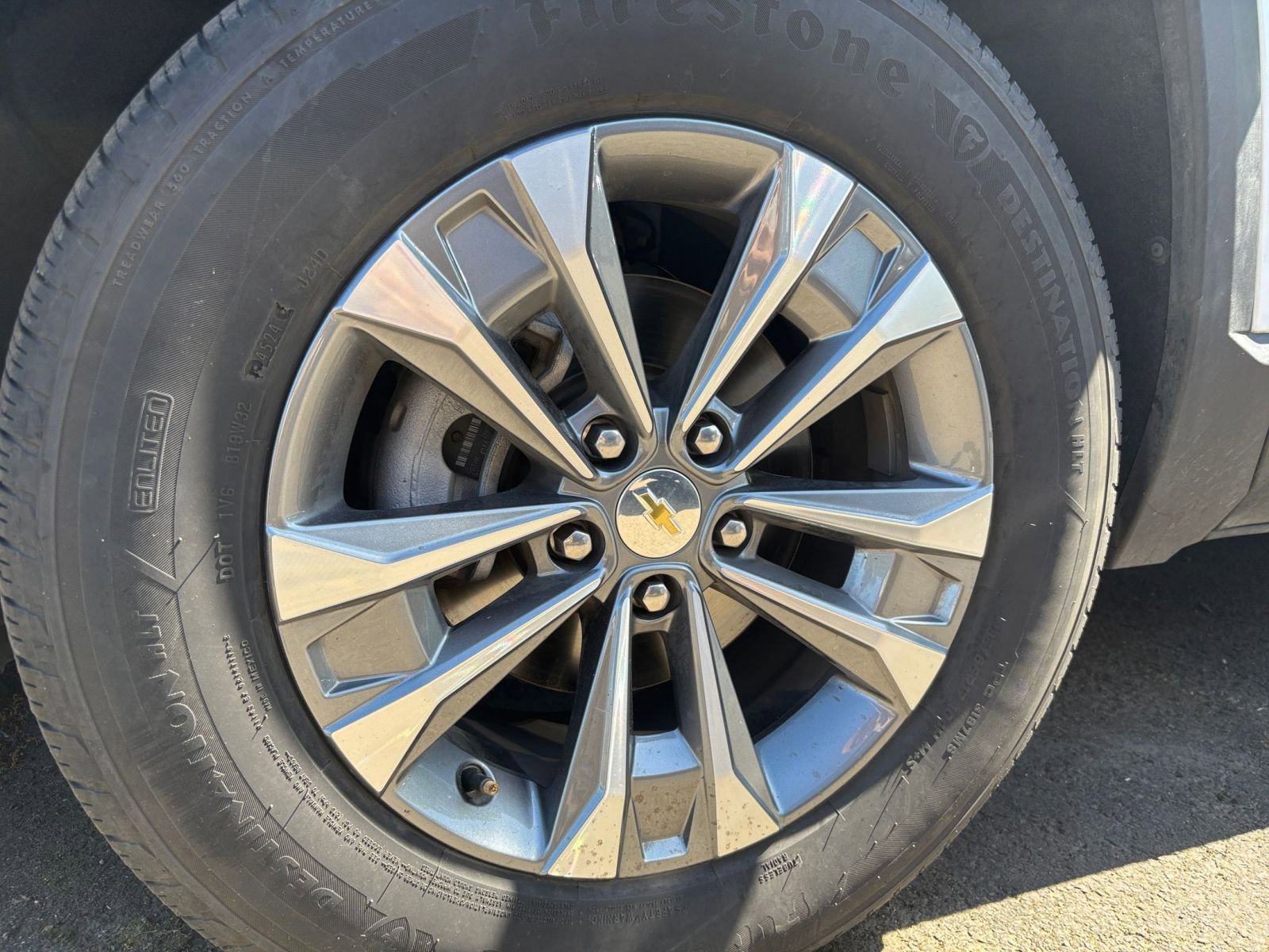 Used 2025 Chevrolet Equinox LT FWD image 30