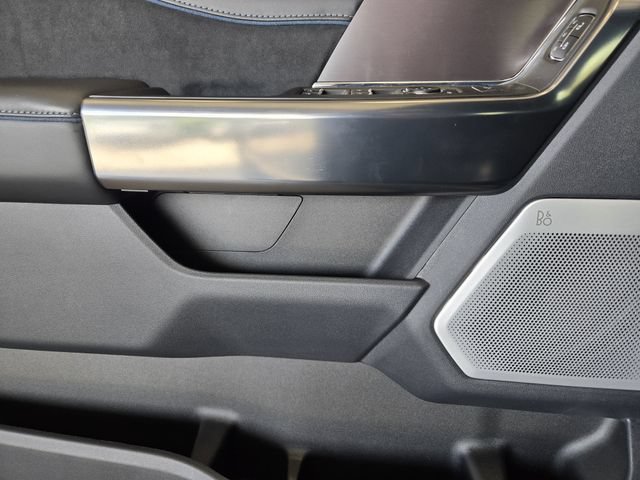 New 2026 Ford F250 Platinum AWD/4WD image 17