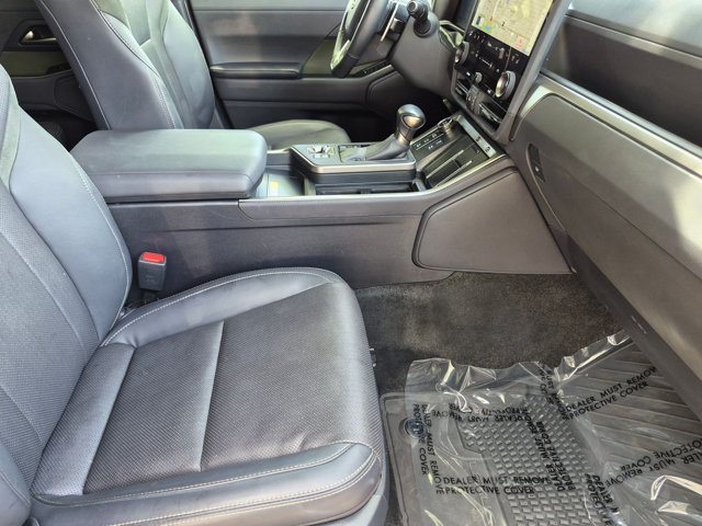 Used 2024 Lexus GX 550 AWD/4WD image 20