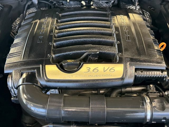 Used 2012 Porsche Cayenne AWD/4WD image 38