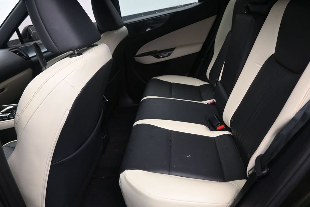 Used 2024 Lexus NX 250 FWD image 15