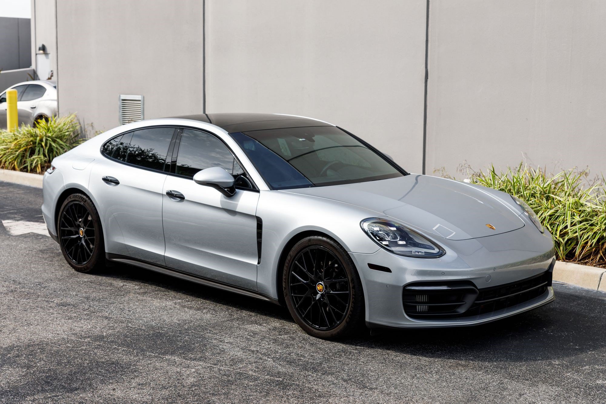 Used 2021 Porsche Panamera image 7