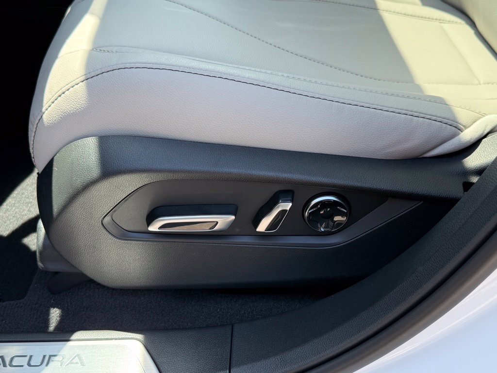 New 2026 Acura RDX SH-AWD image 26