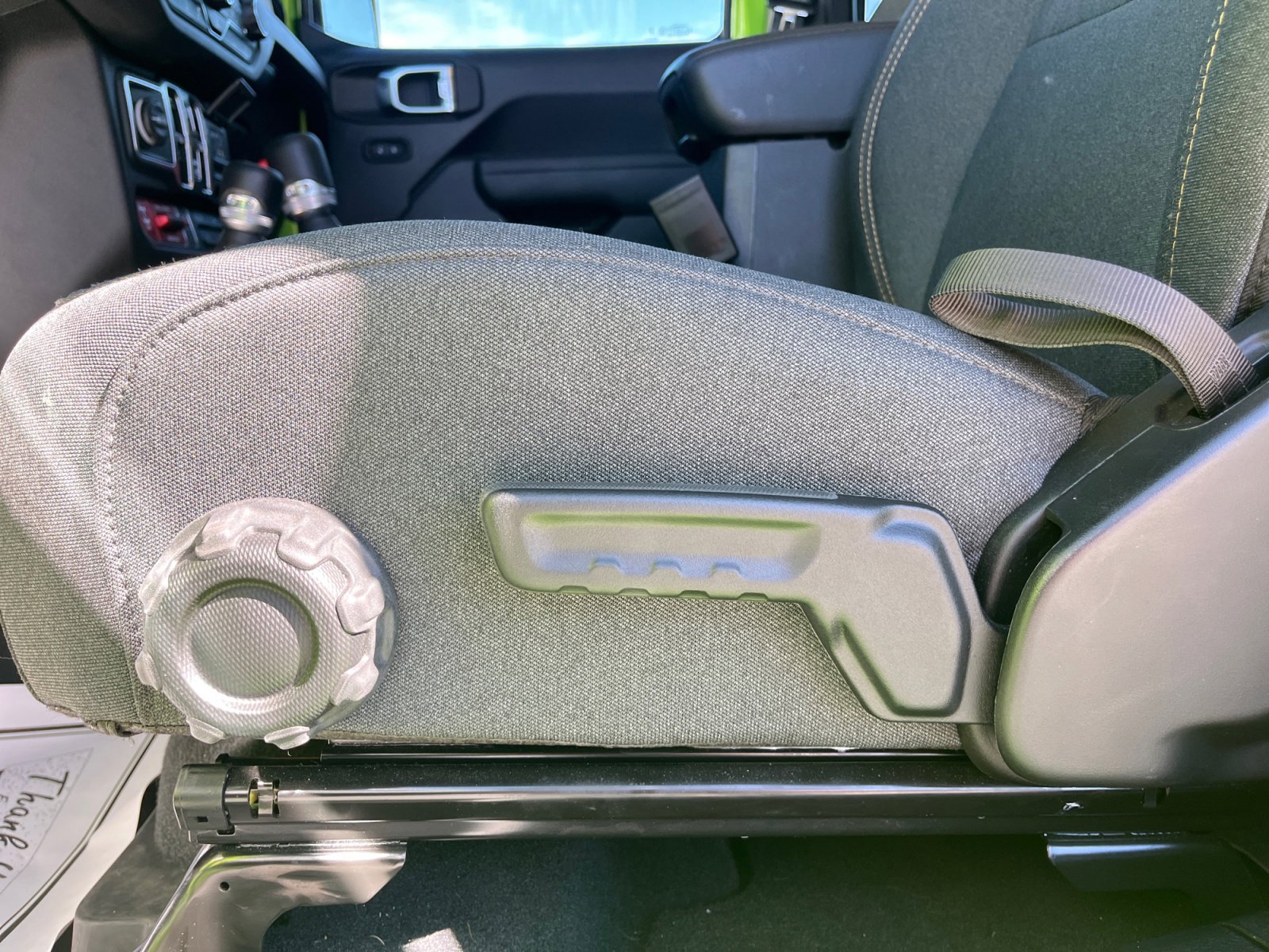 Used 2025 Jeep Gladiator Willys image 13
