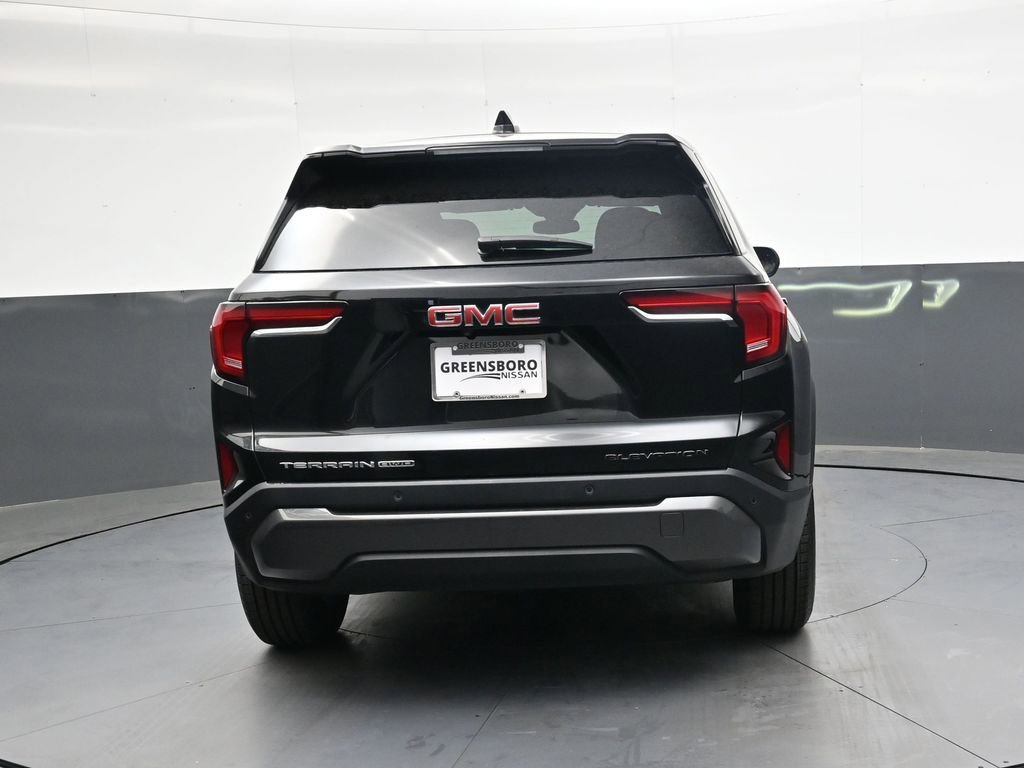 Used 2025 GMC Terrain Elevation AWD/4WD image 4