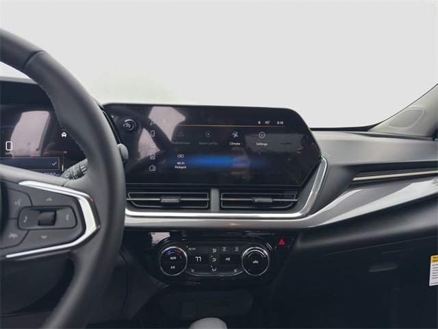 Used 2025 Chevrolet Trax ACTIV w/ Driver Confidence Package image 15