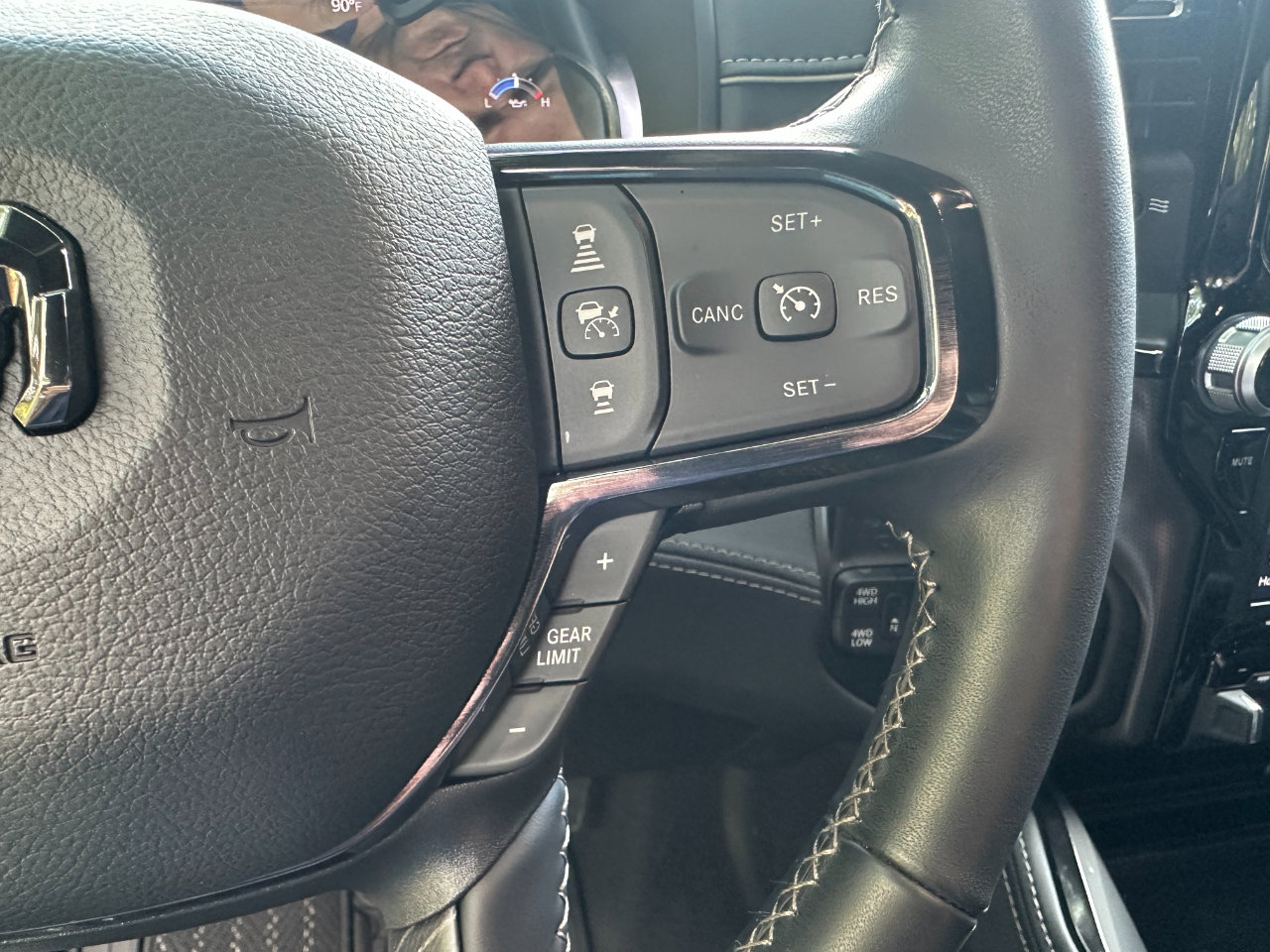 Used 2023 RAM 2500 Limited image 34