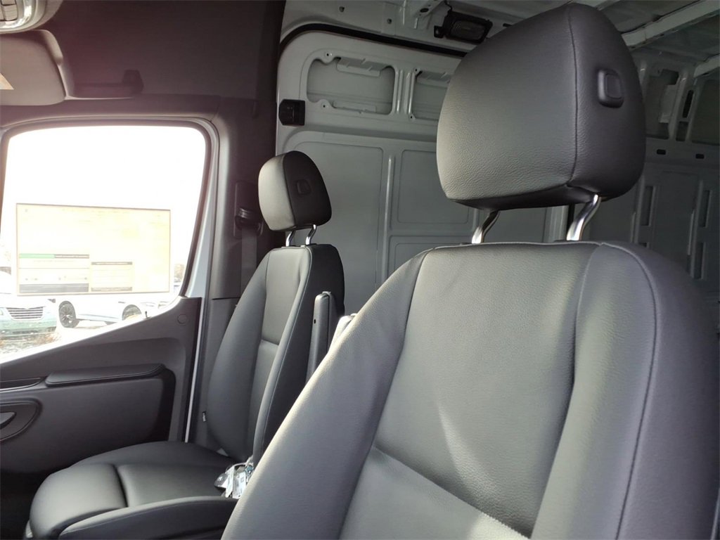 New 2026 Mercedes-Benz Sprinter 3500 image 12