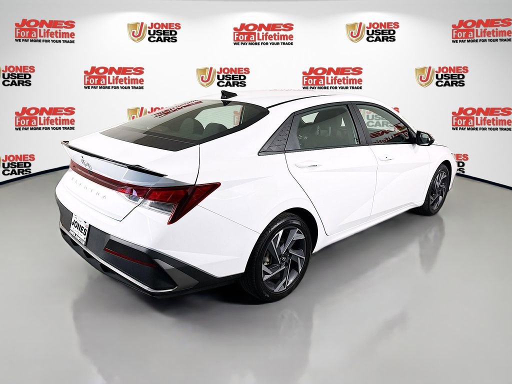 Certified 2025 Hyundai Elantra Sport w/ Cargo Package FWD image 15