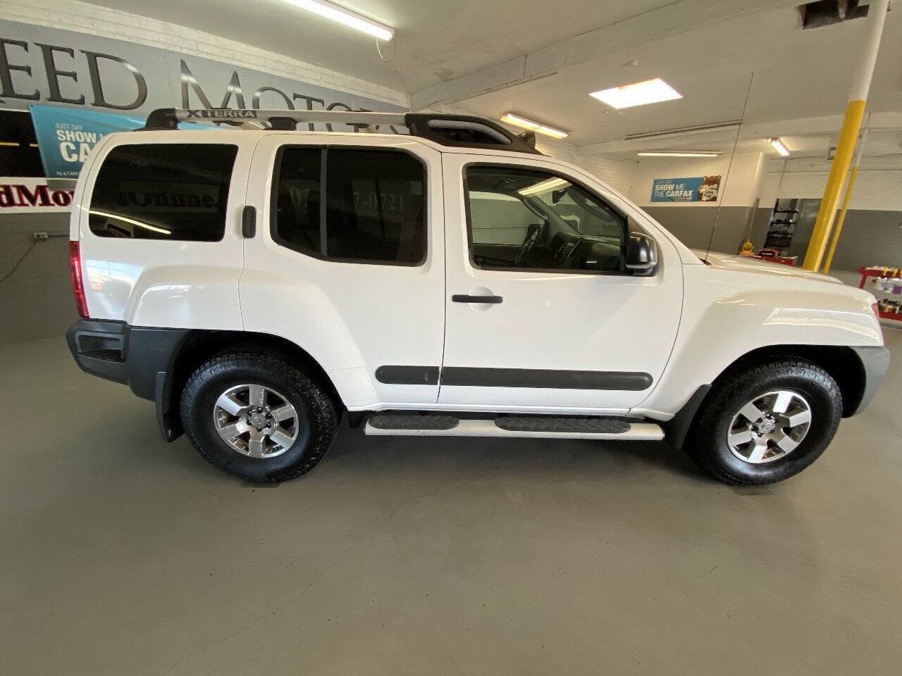 Used 2012 Nissan Xterra PRO-4X w/ Pro-4x Leather Pkg AWD/4WD image 14