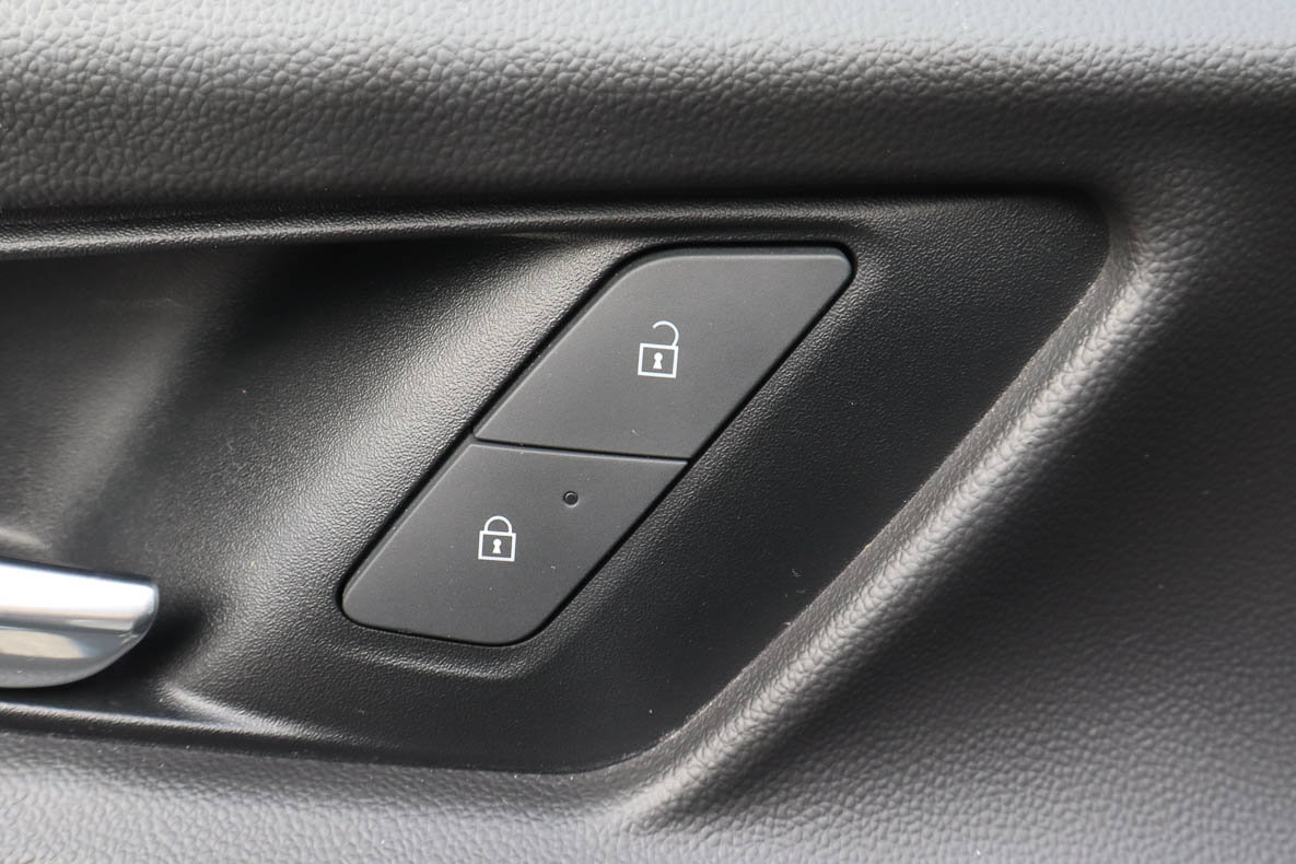 Used 2025 Chevrolet Equinox LT w/ Convenience Package II FWD image 15