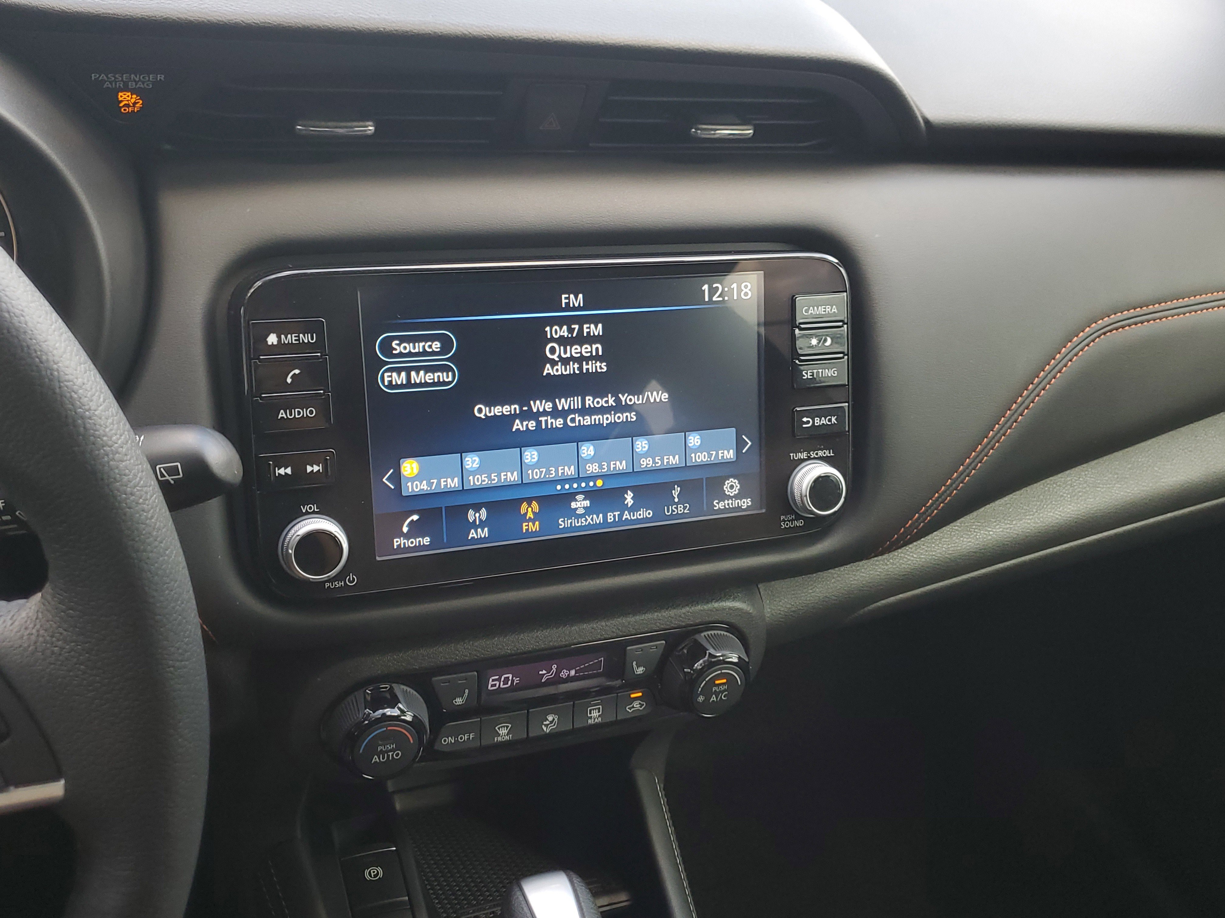 Used 2023 Nissan Kicks SR w/ SR Premium Package image 25