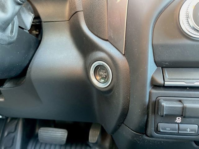 Used 2024 GMC Sierra 2500 Pro image 17