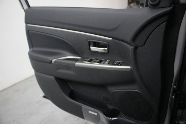 New 2026 Mitsubishi Outlander Sport SEL AWD/4WD image 11