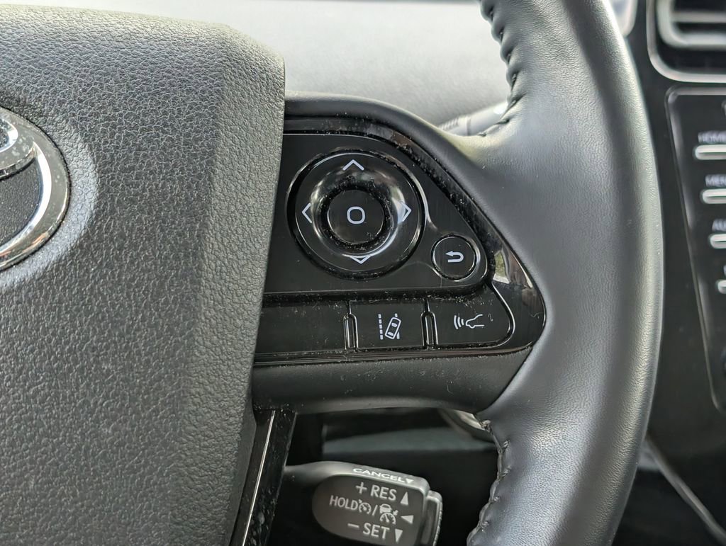 Used 2021 Toyota Prius Prime LE FWD image 22