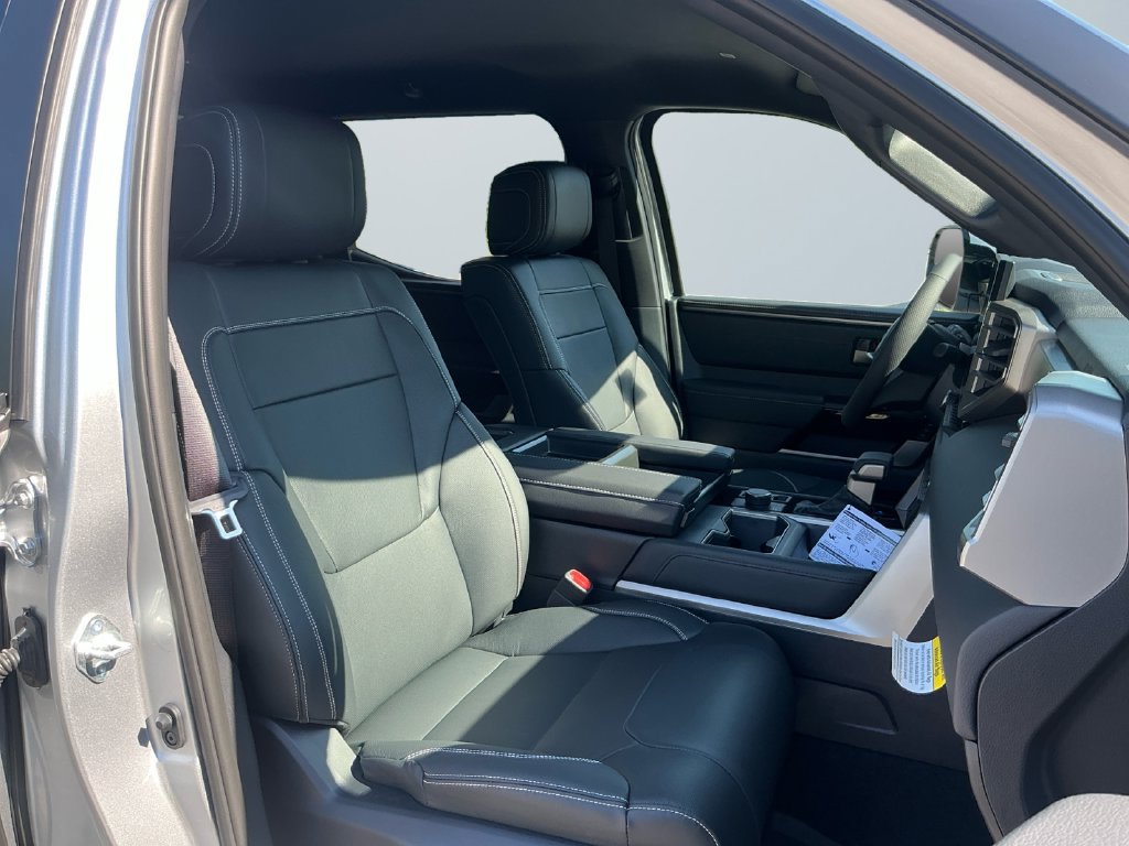 New 2026 Toyota Tundra Limited AWD/4WD image 16