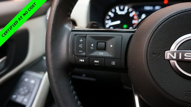 Used 2022 Nissan Rogue SV w/ SV Premium Package image 22