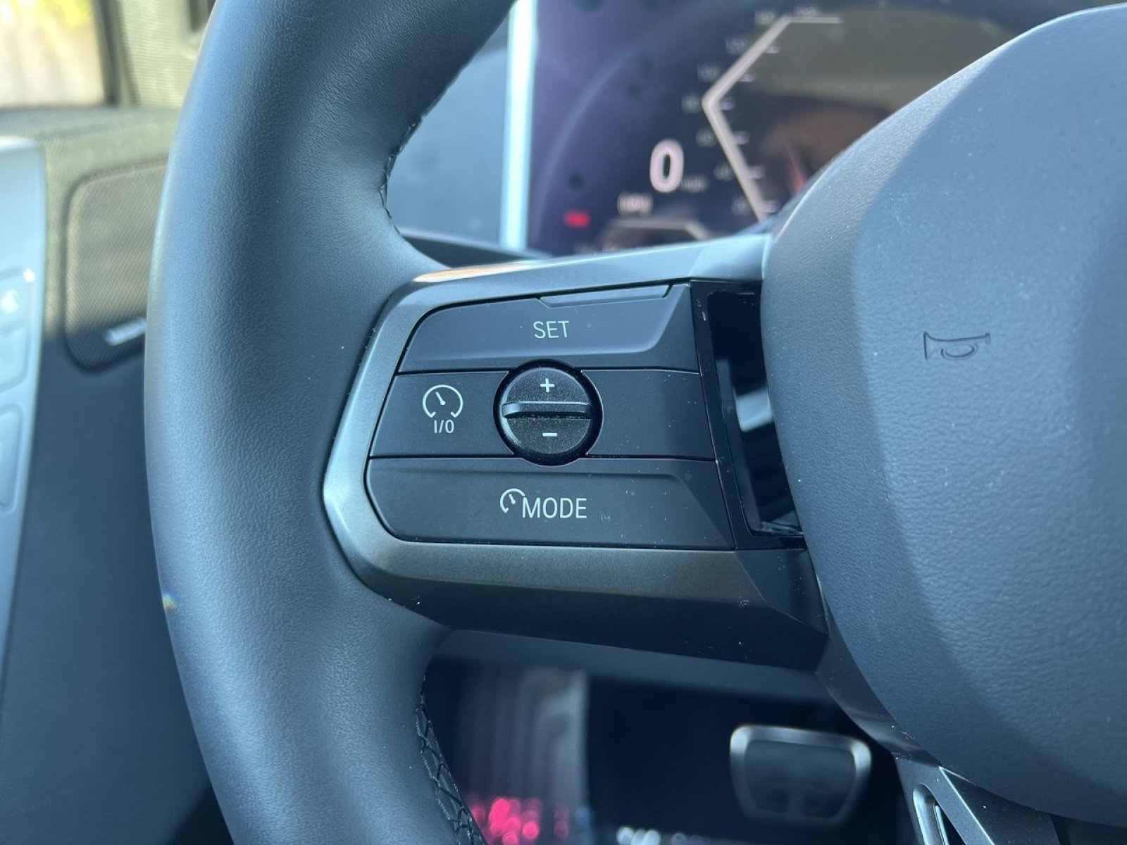 New 2026 BMW iX xDrive45 w/ M Sport Package image 34