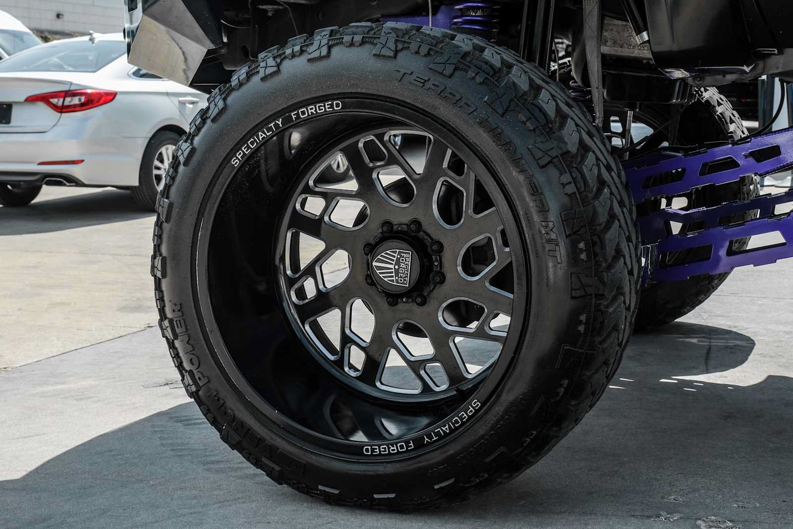 Used 2014 Ford F250 Platinum w/ FX4 Off-Road Package AWD/4WD image 33